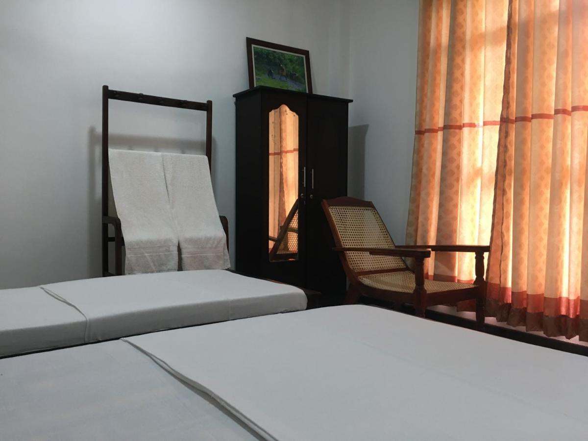 Anthony Guesthouse Hikkaduwa Luaran gambar