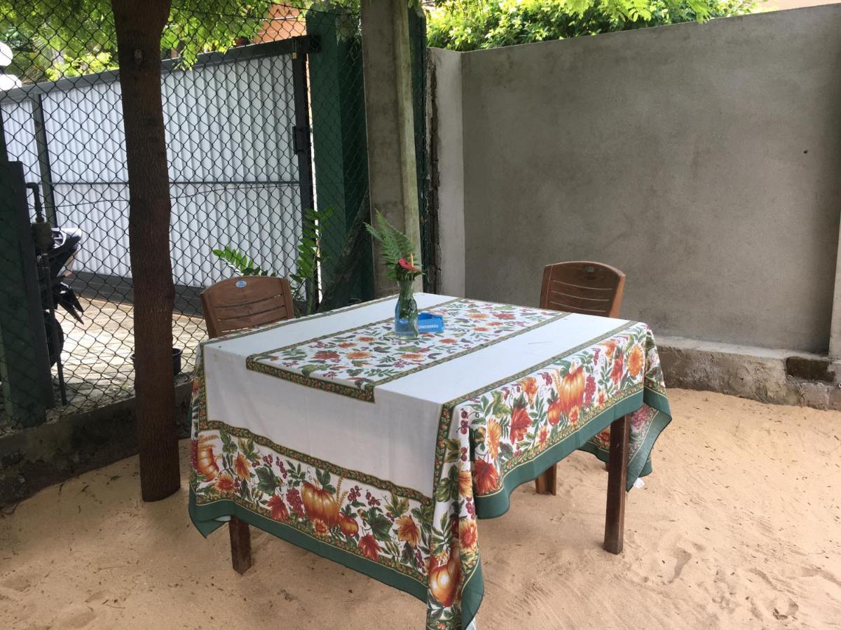 Anthony Guesthouse Hikkaduwa Luaran gambar